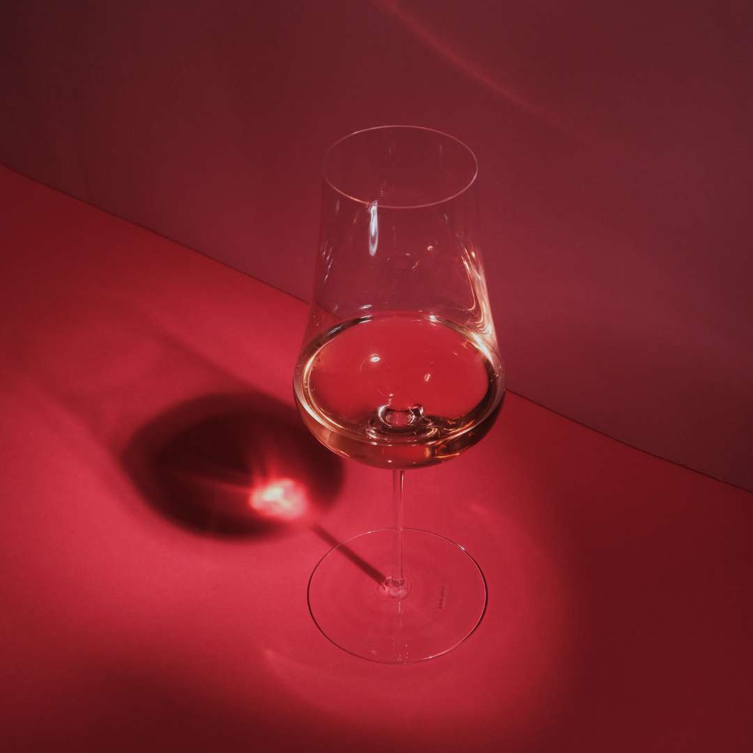 wine glass x 2